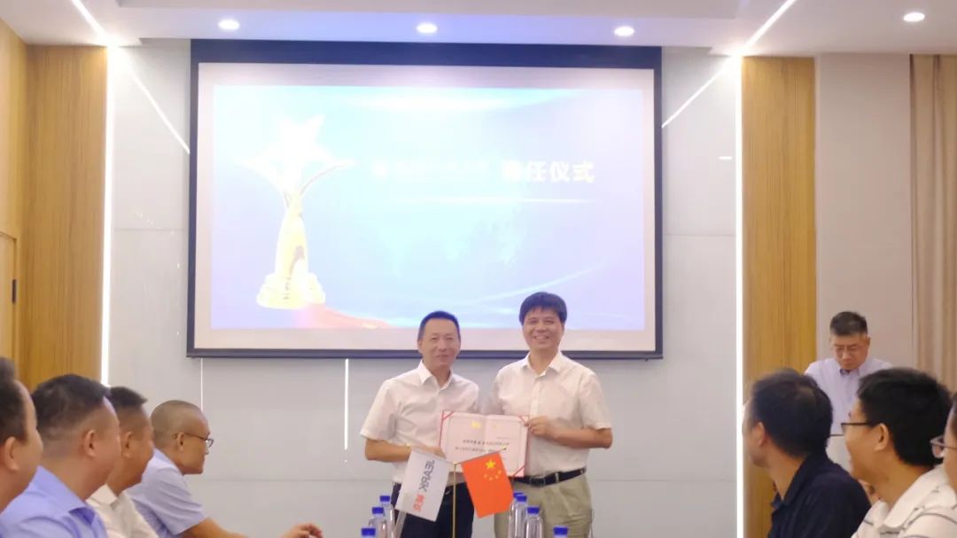 校企合作共建创新平台 助力碱克科研发展